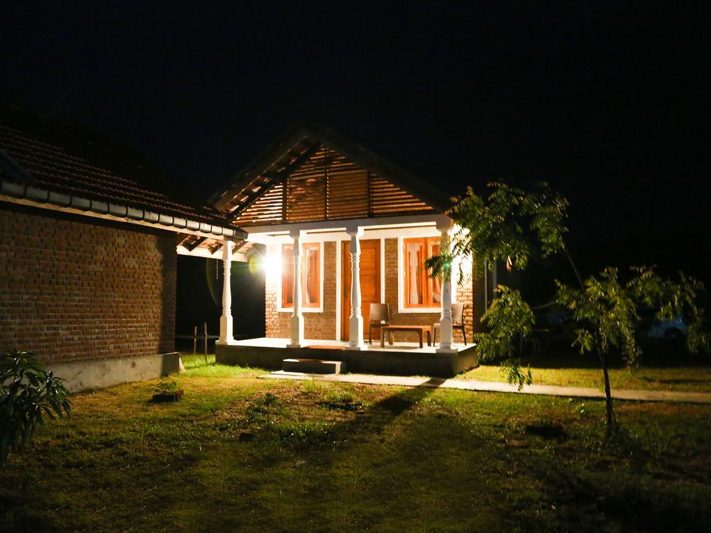 Pasikudah Eco Village Hotel Passikudah Exterior photo